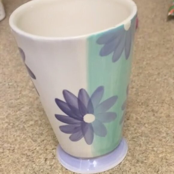 1999 Hand-Painted Herman Dodge & Son Floral Mug- - Picture 7 of 8